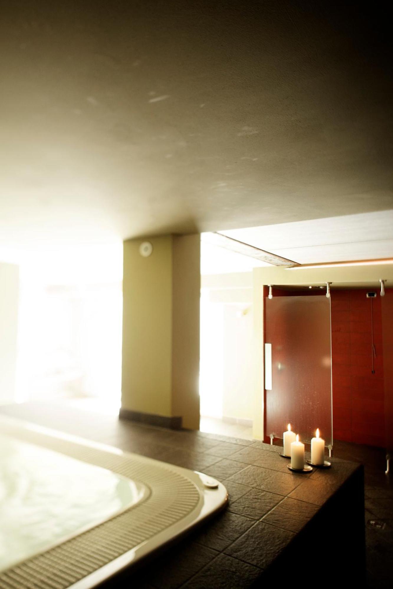 Hotel Dimora Storica La Mirandola ปัสโซเดลโตนาเล ภายนอก รูปภาพ