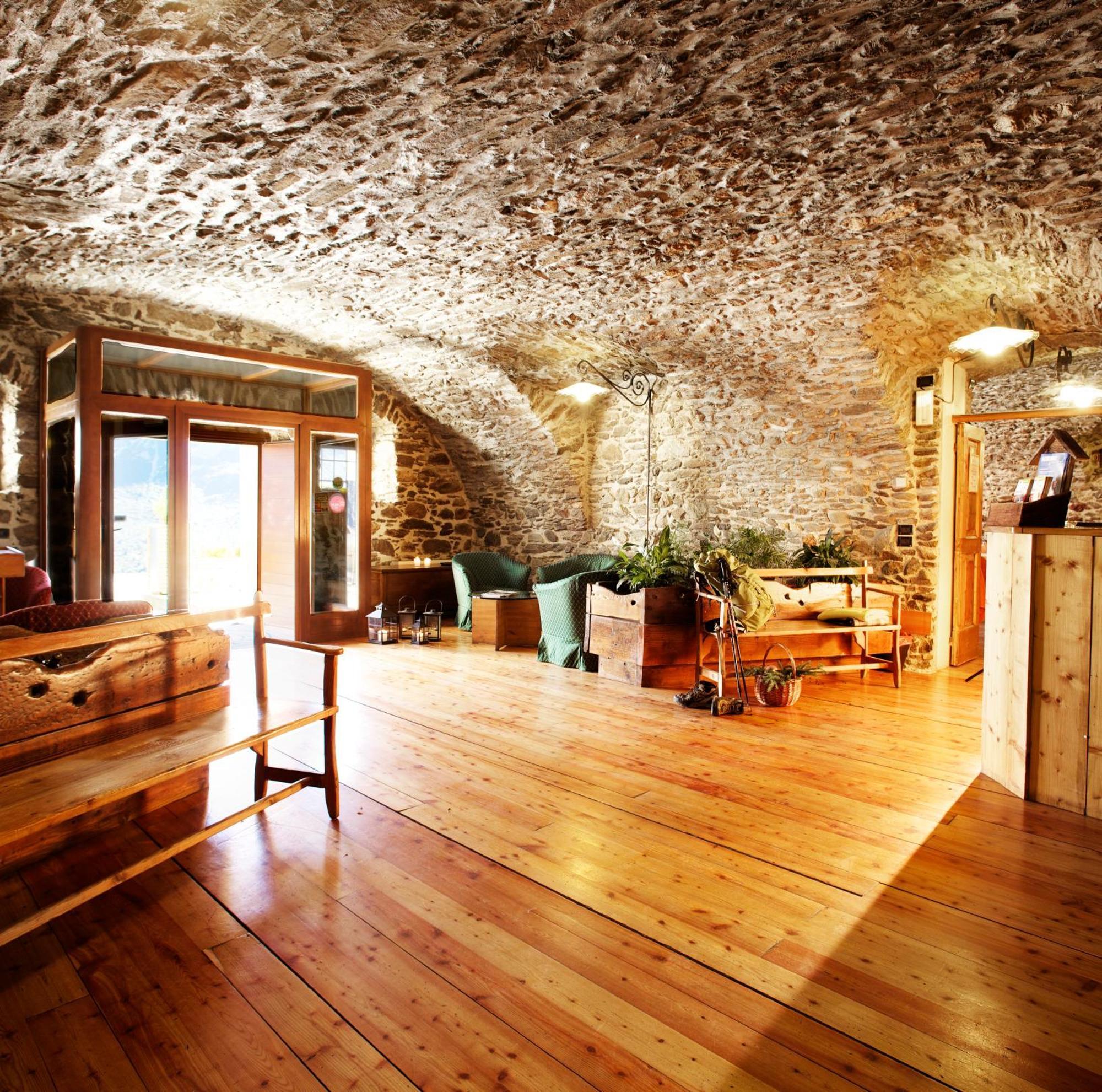 Hotel Dimora Storica La Mirandola ปัสโซเดลโตนาเล ภายนอก รูปภาพ